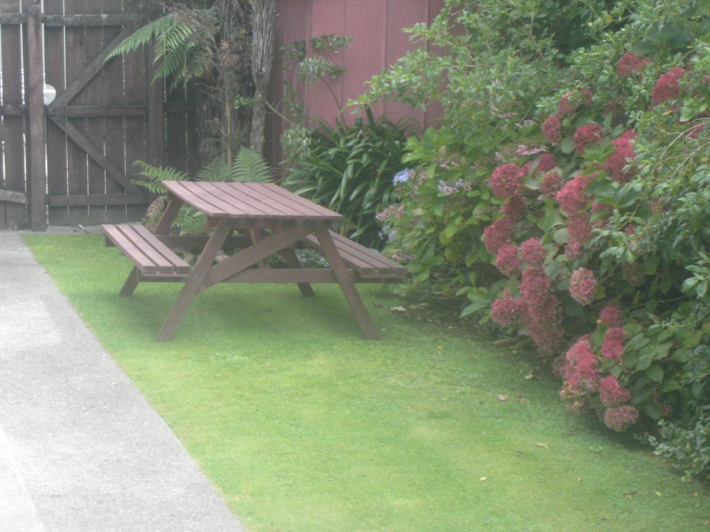 Buller Court On Palmerston Westport Luaran gambar